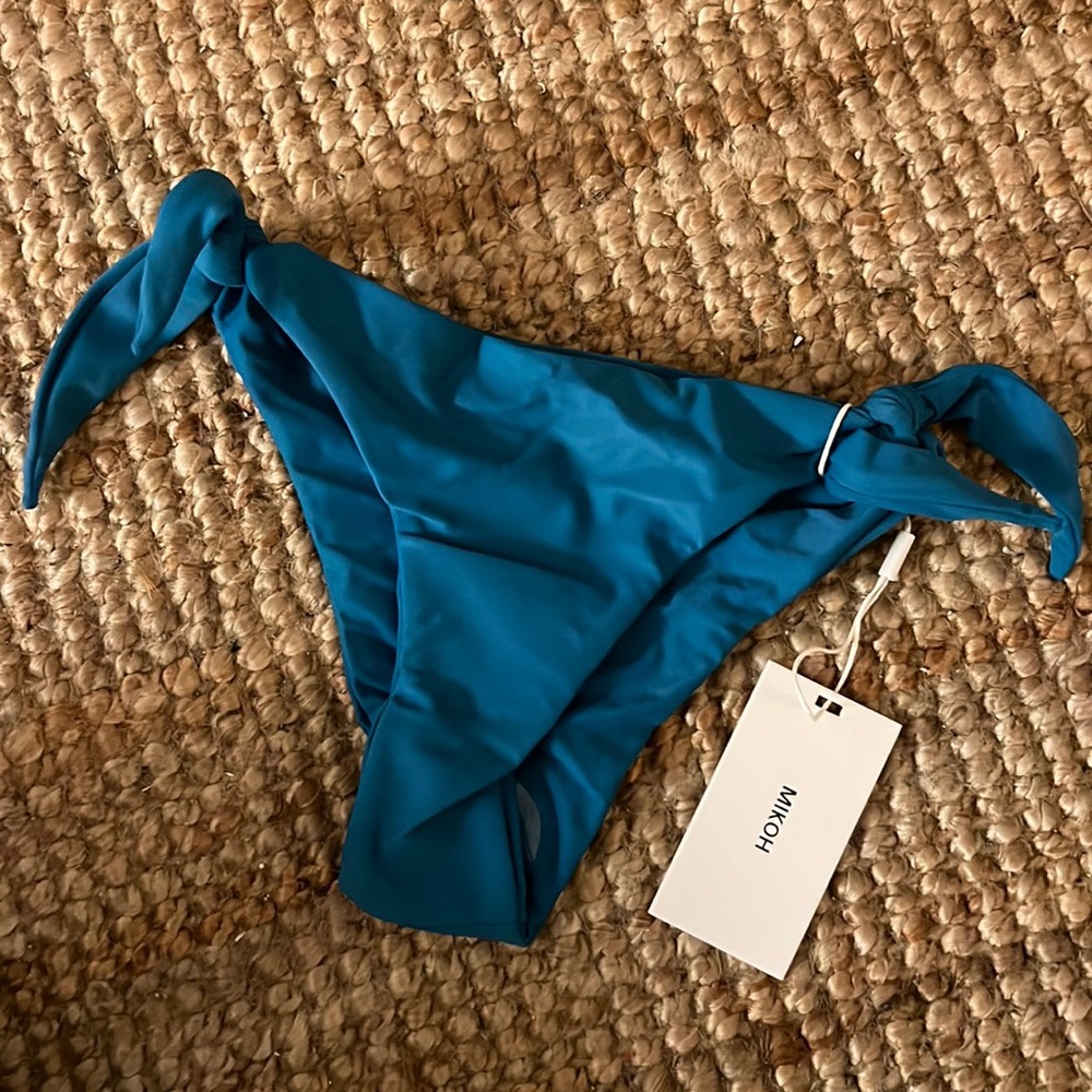 MIKOH Valencia Knot Side Tie Bottom in Abyss NWT